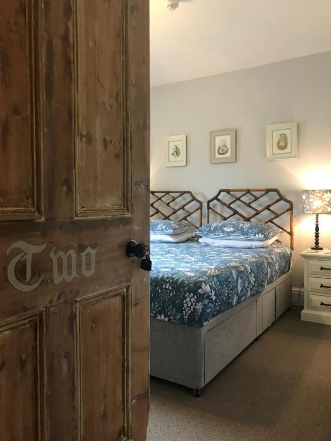 Netherdene Country House Bed & Breakfast Троутбек Екстериор снимка