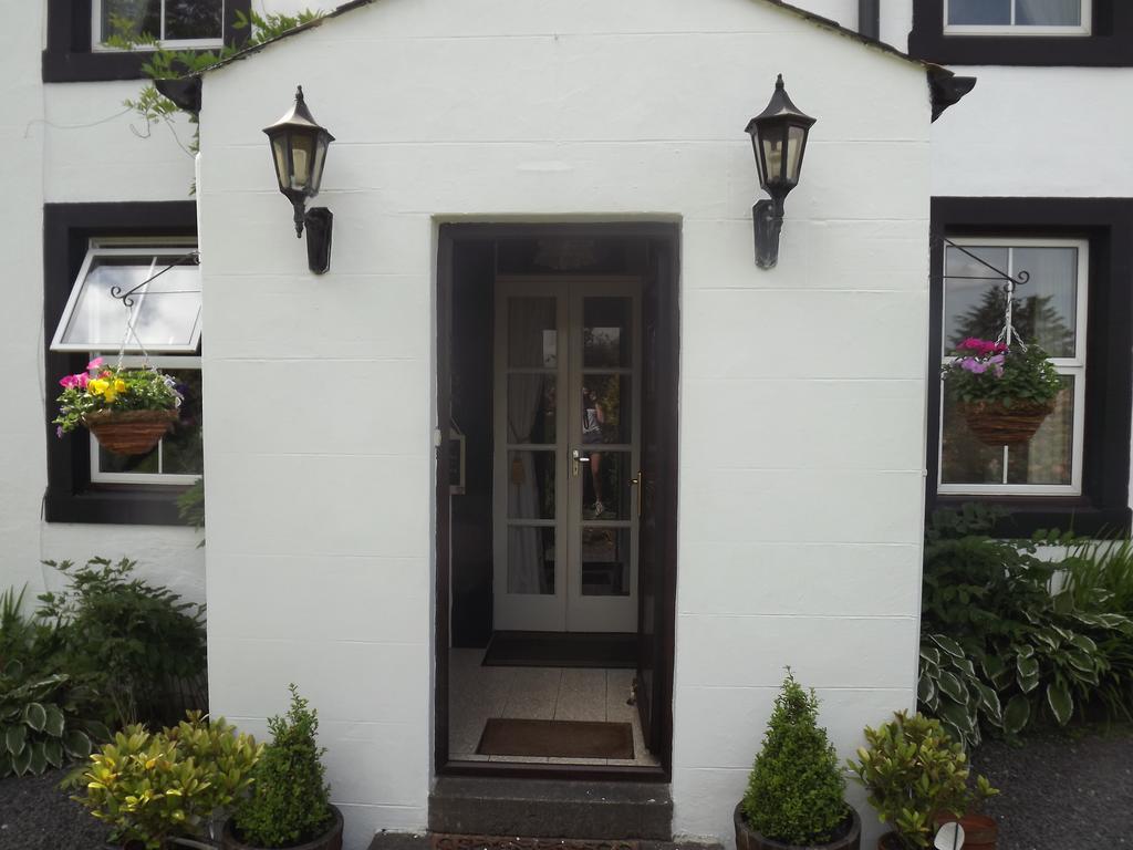 Netherdene Country House Bed & Breakfast Троутбек Екстериор снимка